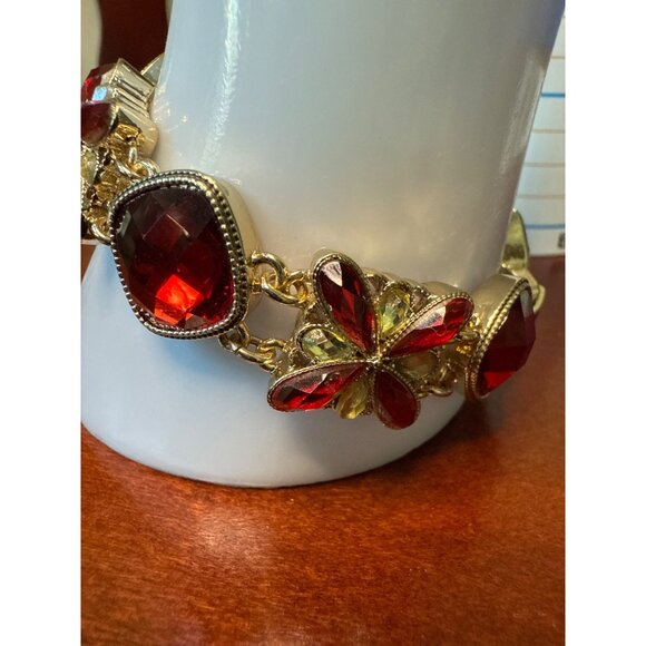 Napier Faceted Red & Yellowish Rhinestone Gold-Tone Bracelet 7" - Picture 1 of 5